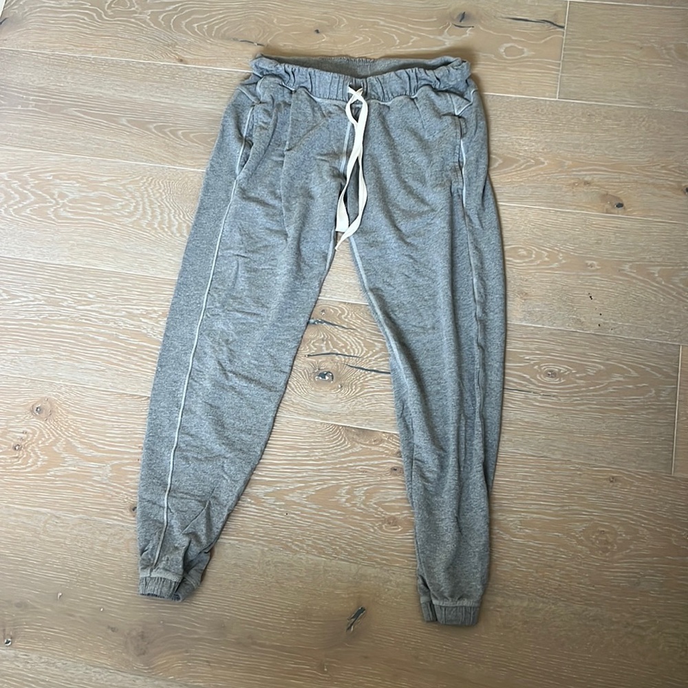 Lululemon pants